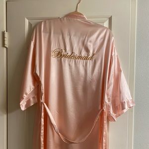 Wedding Robes; 1 Bride & 4 Bridesmaid